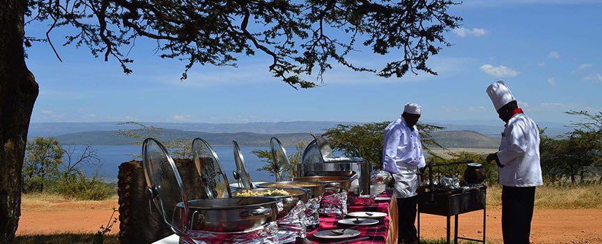 mbweha camp lunch